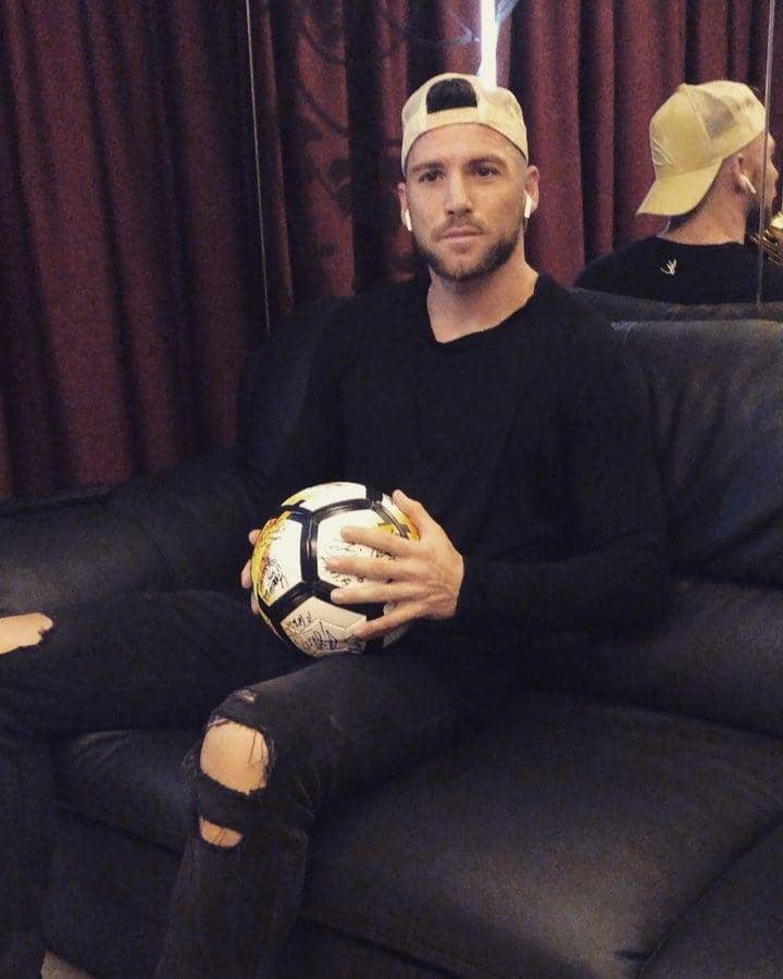 Instagram.com/markosimic_77