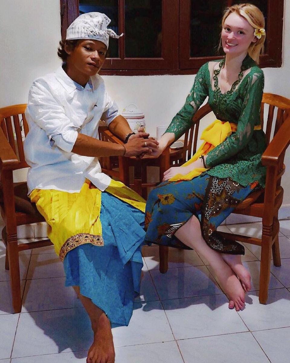 Instagram.com/pollyoddsocks