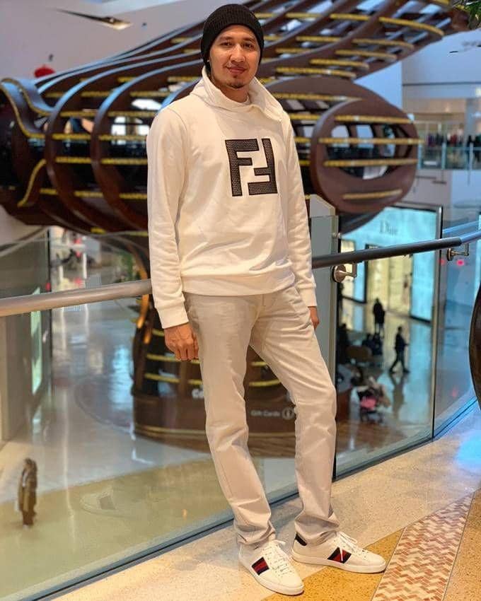 instagram.com/kartikaputriworld/