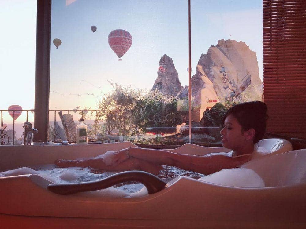 instagram.com/hermescavehotel