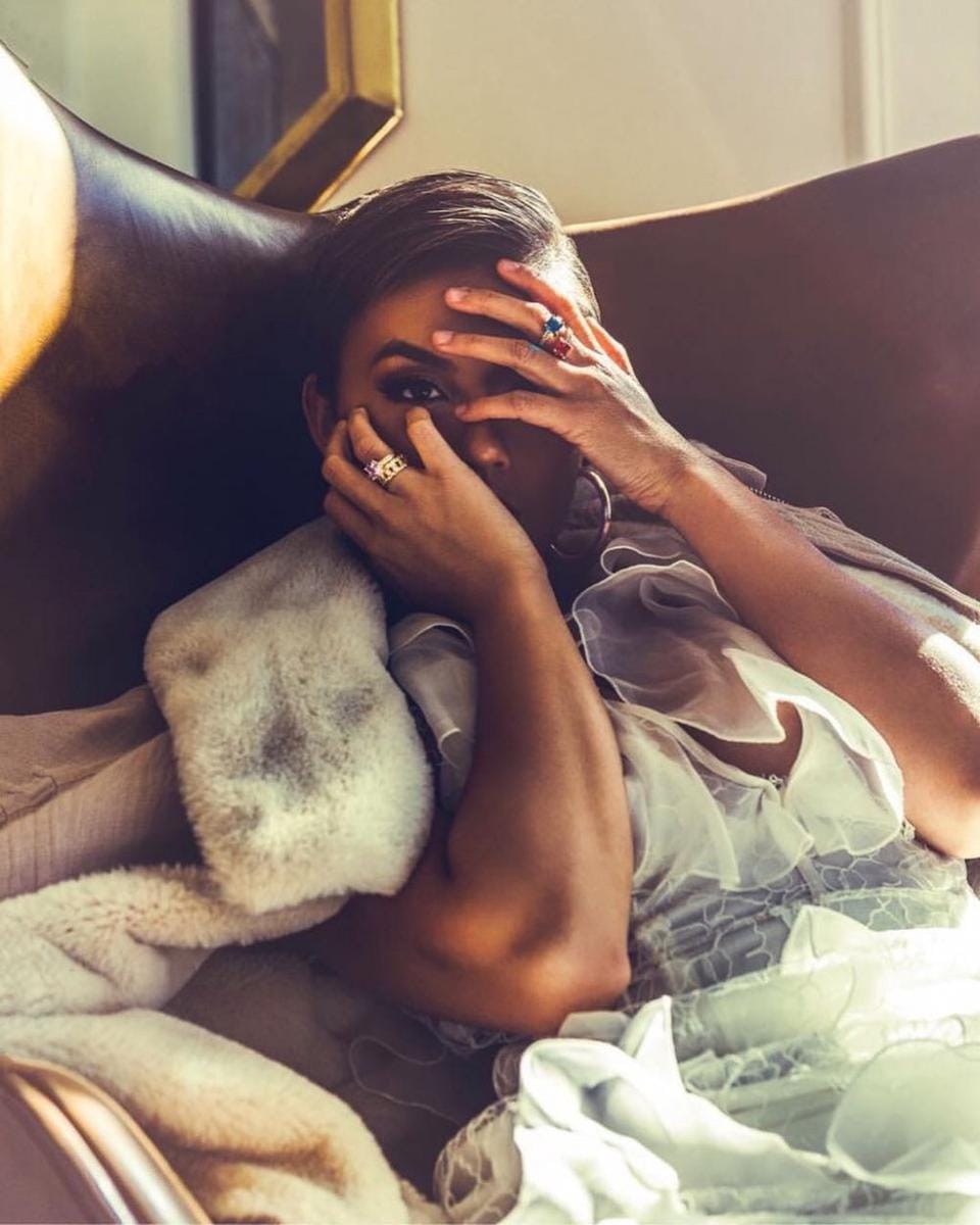 instagram.com/agnezmo