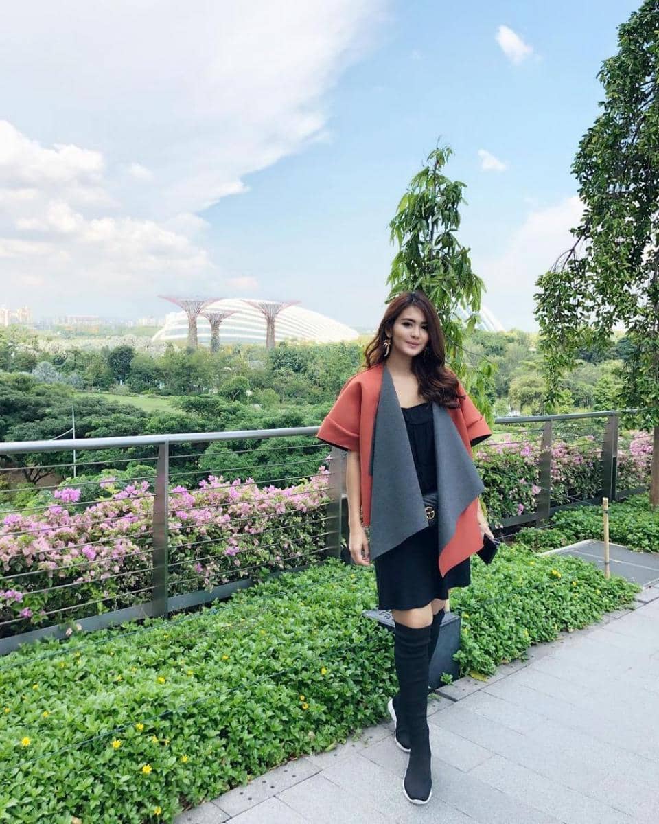 Instagram.com/julianamoechtar