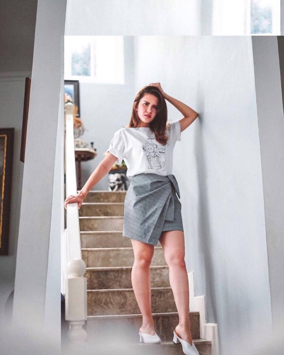 instagram.com/michellejoan_