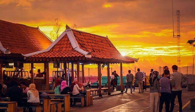 instagram.com/sevenskyjogja