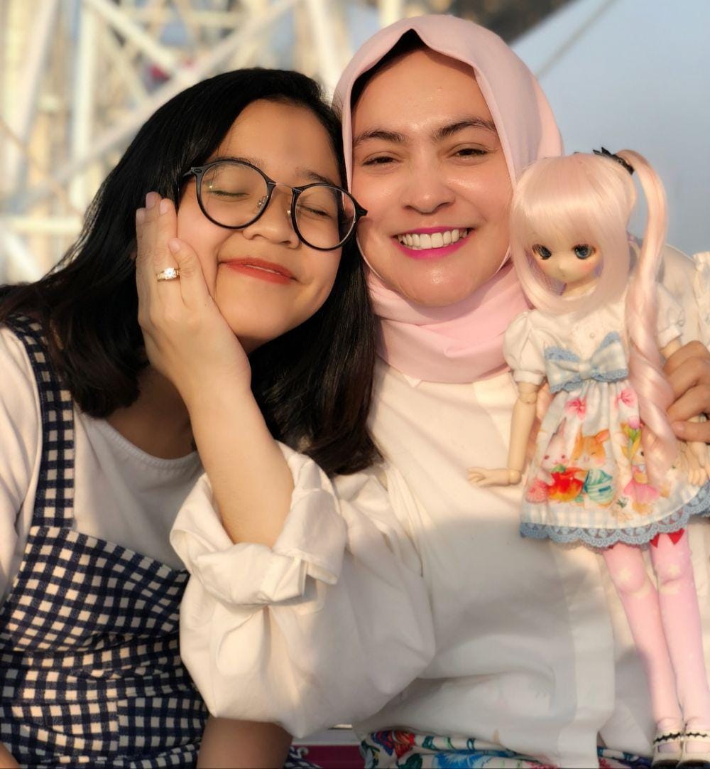 instagram.com/astridkuya