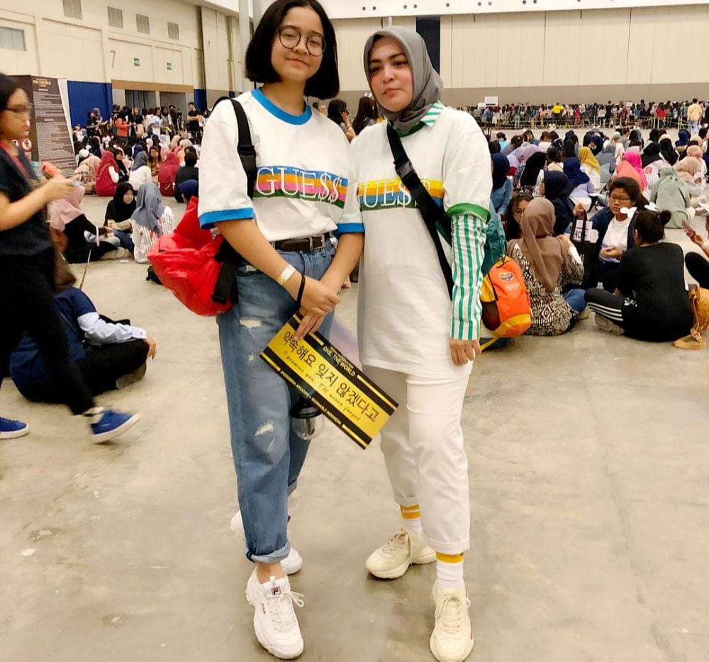 instagram.com/astridkuya