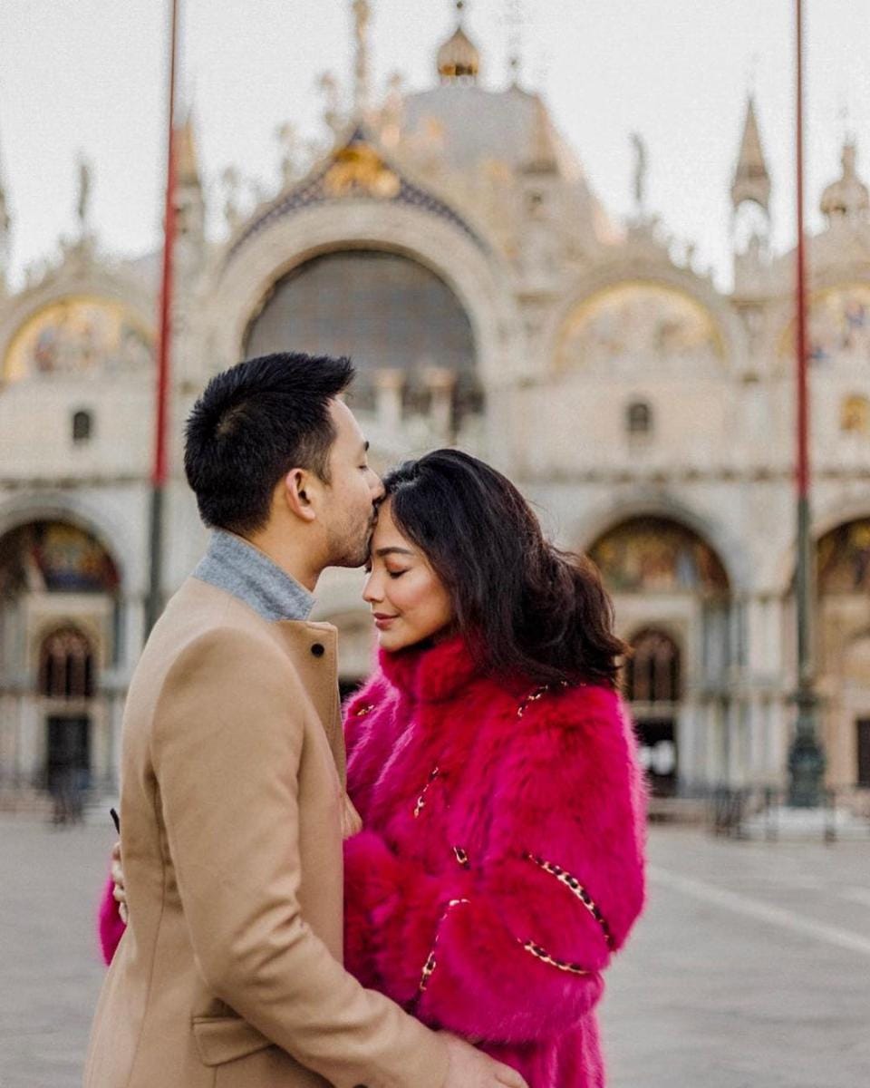 instagram.com/whulandary