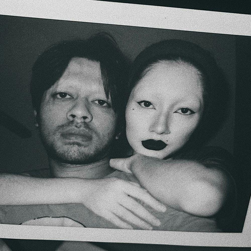 instagram.com/devinaureel