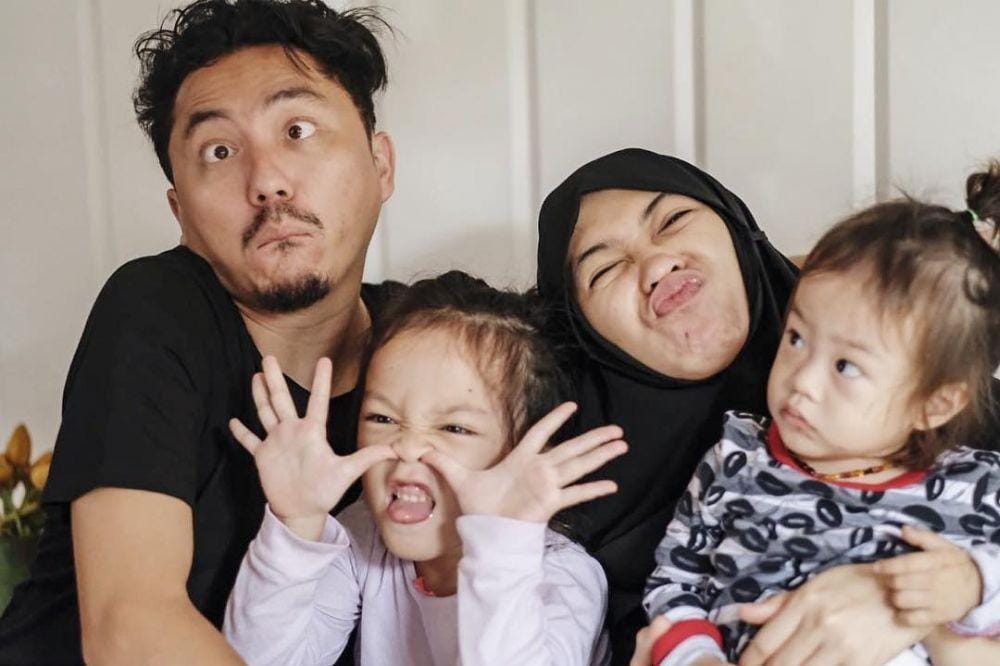 instagram.com/omeshomesh/