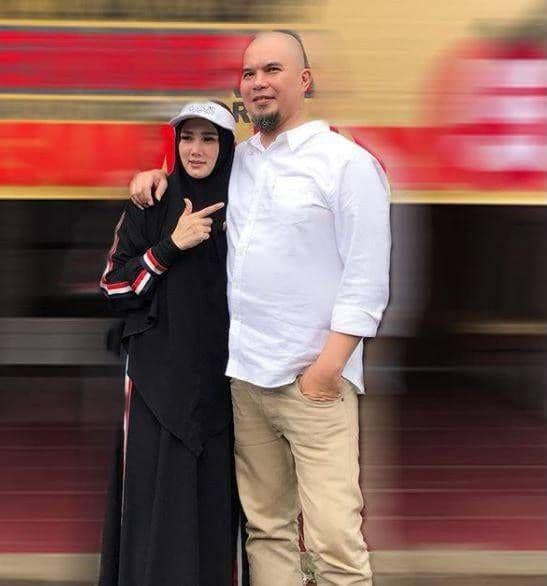 instagram.com/mulanjameela1/