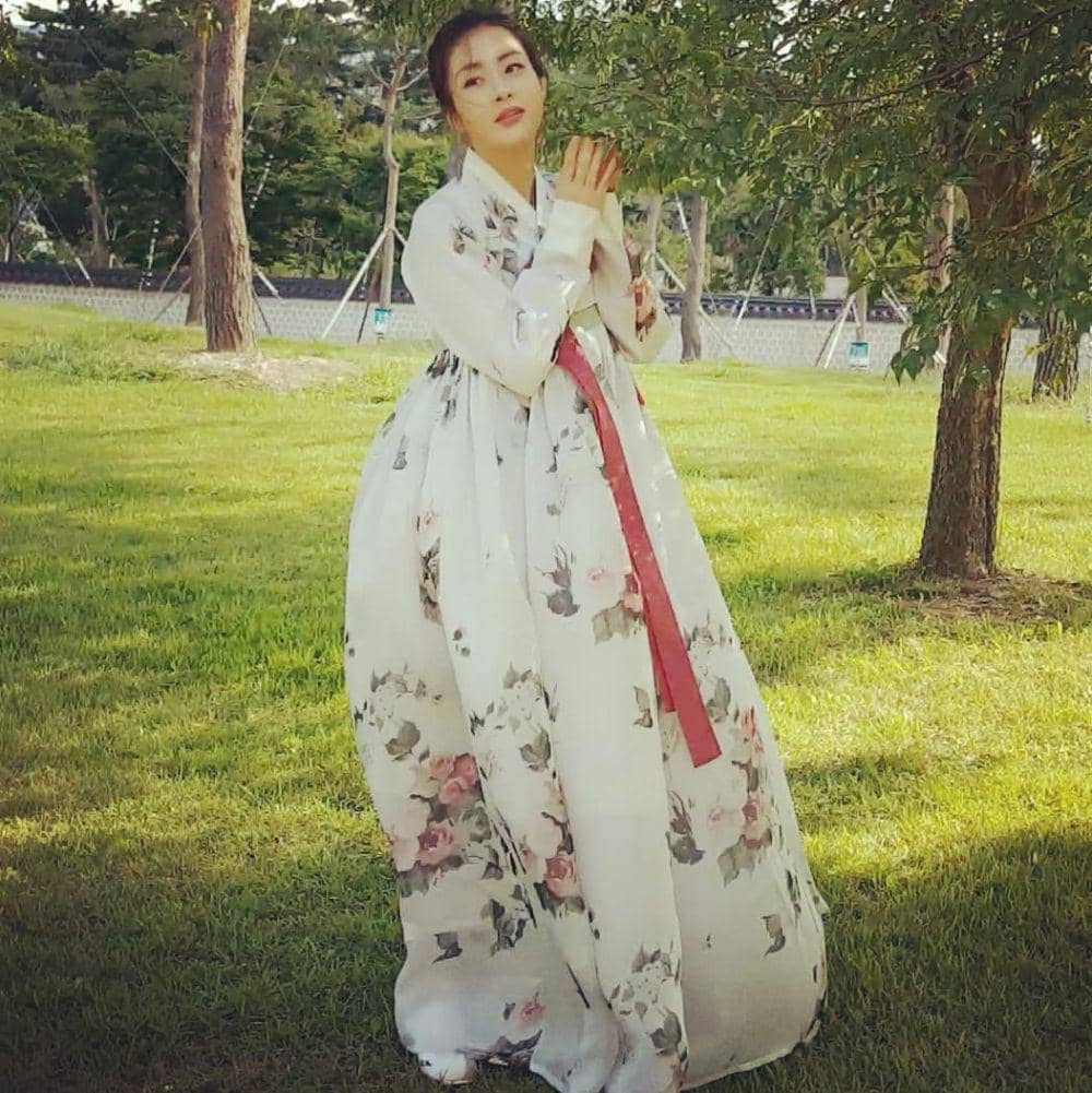 instagram.com/reveramess_