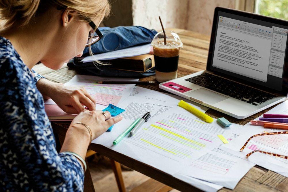 students.collegefactual.com