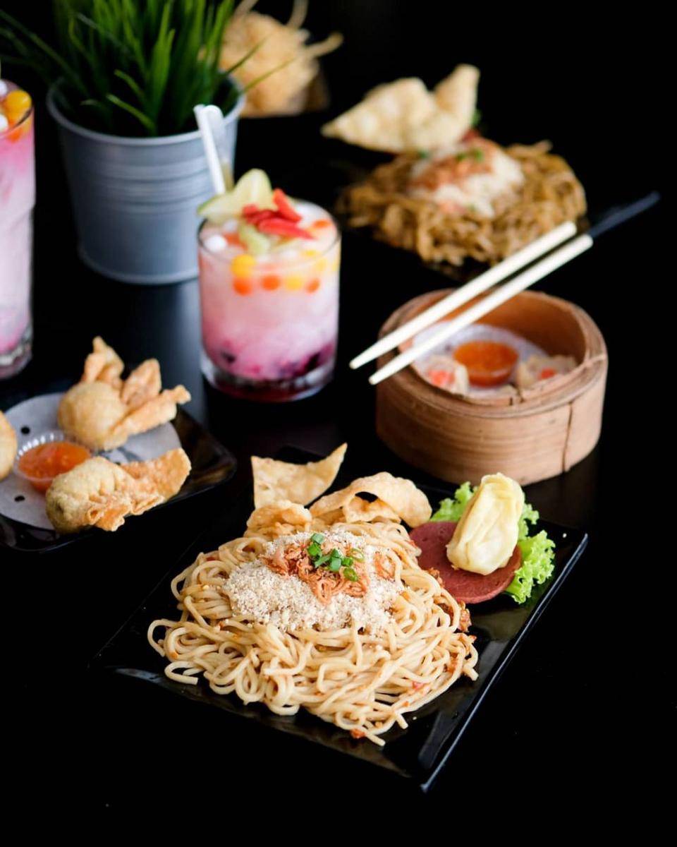 www.instagram.com/miesetanmalang