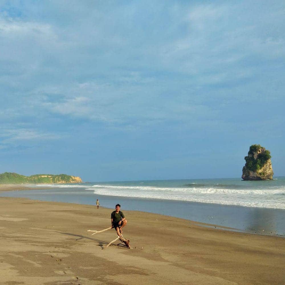 instagram.com/adhy_putra14