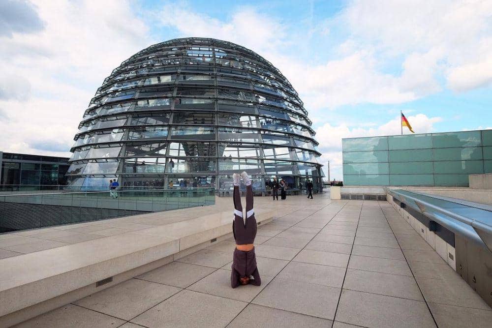 instagram.com/hestipurwadinata