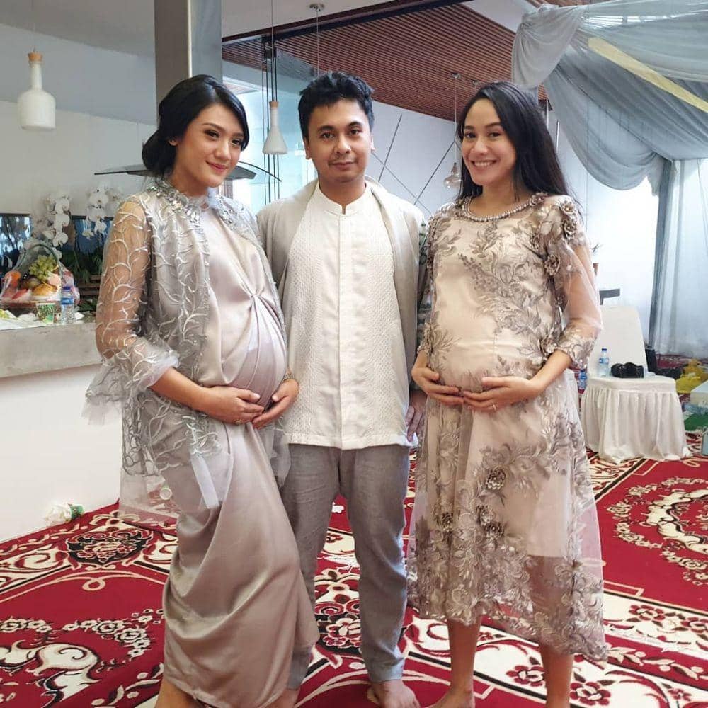 instagram.com/raditya_dika