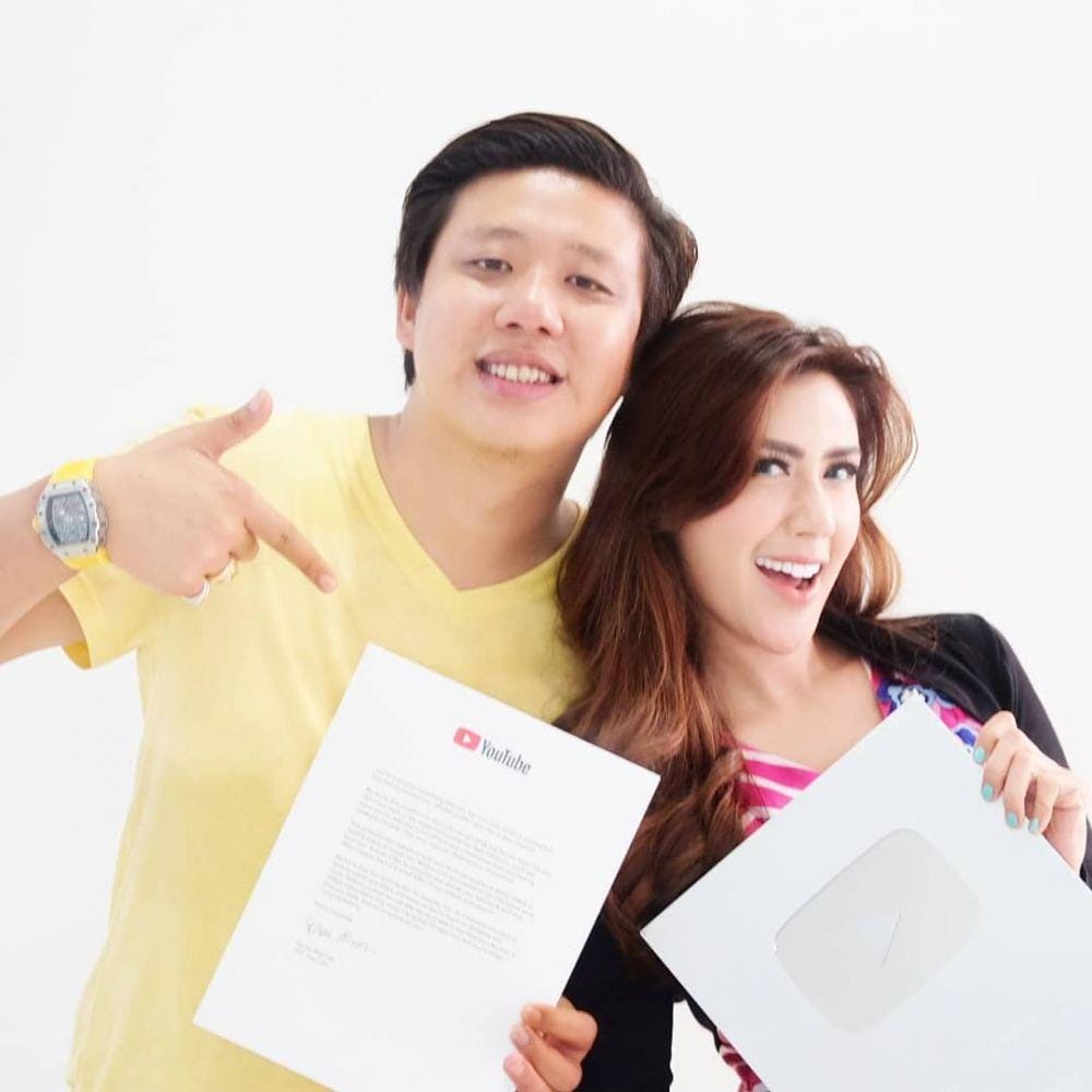 instagram.com/reyutami