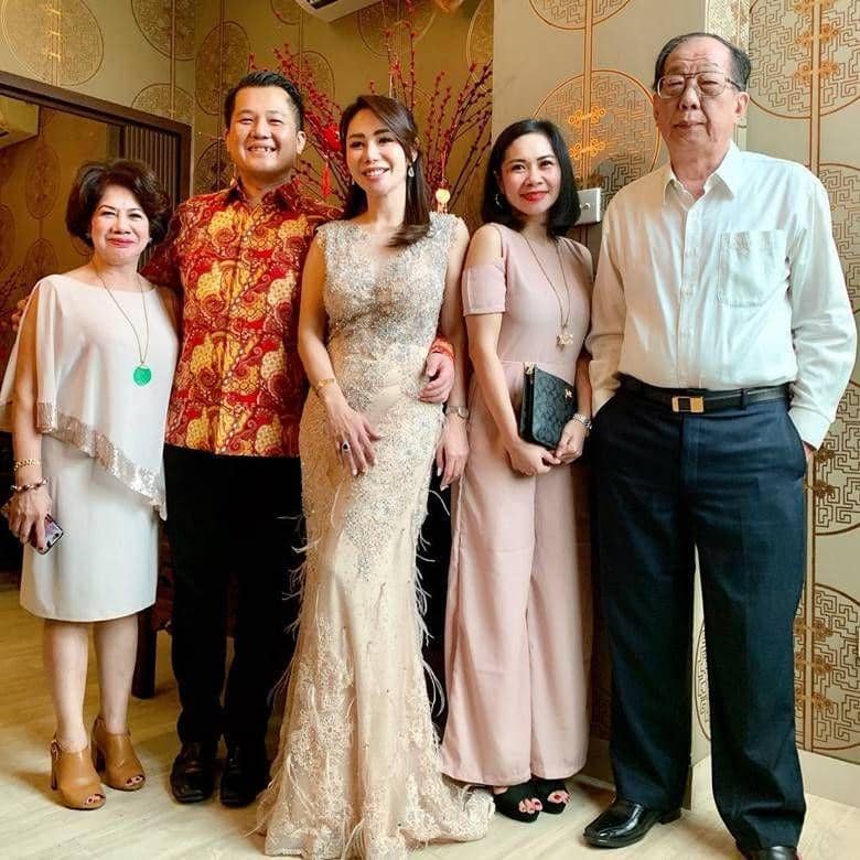 instagram.com/femmypermatasari/?