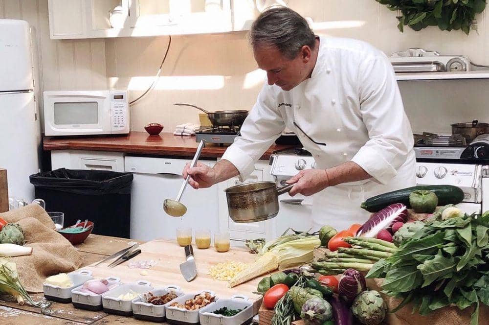 instagram.com/blackbarnrestaurant