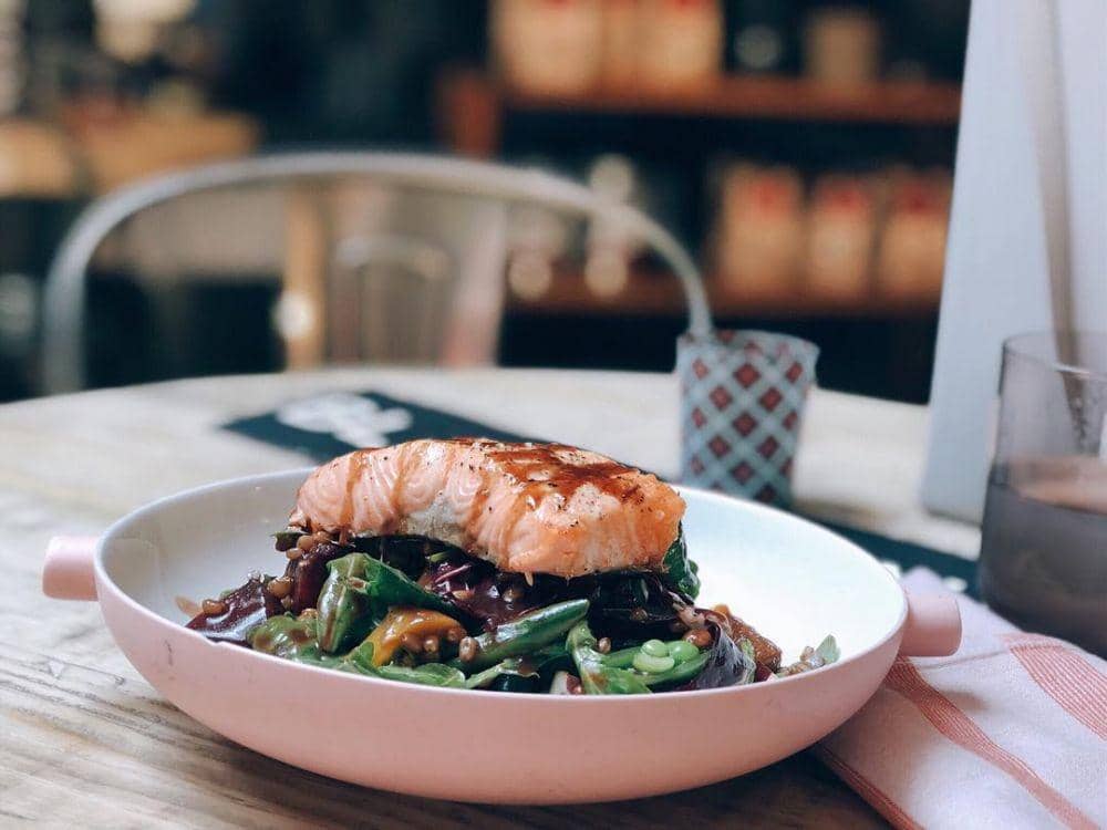 instagram.com/blackbarnrestaurant