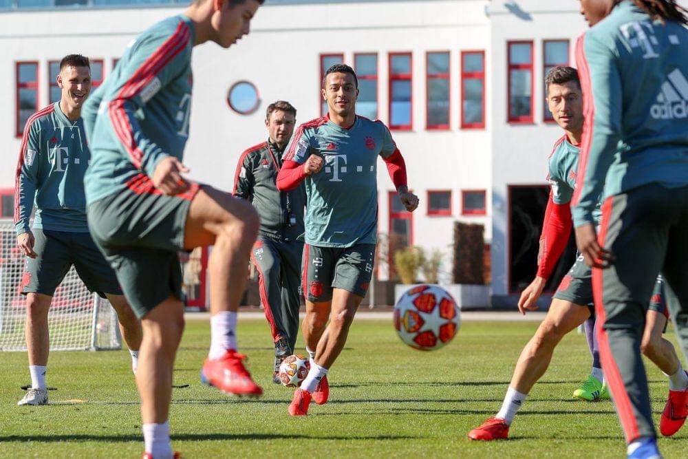 twitter.com/FCBayern