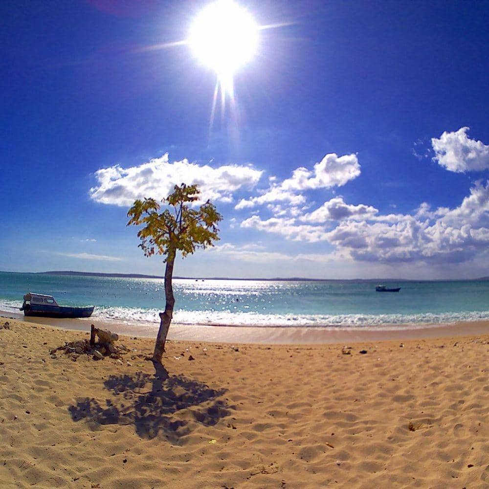 Instagram.com/ekaputri_a.