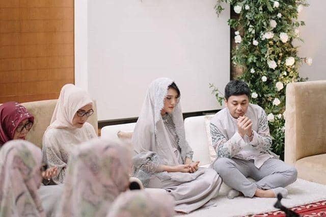 instagram.com/raditya_dika