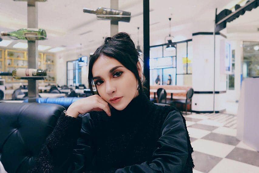 Instagram.com/yunizaicha