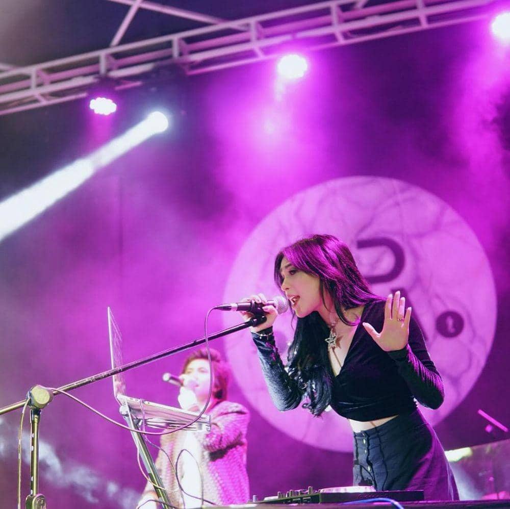 Instagram.com/yunizaicha