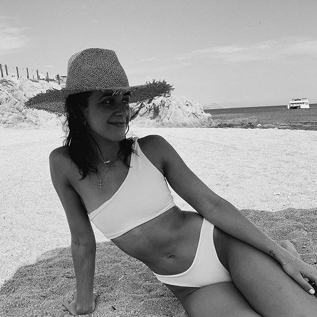 instagram.com/courtneyjbarry