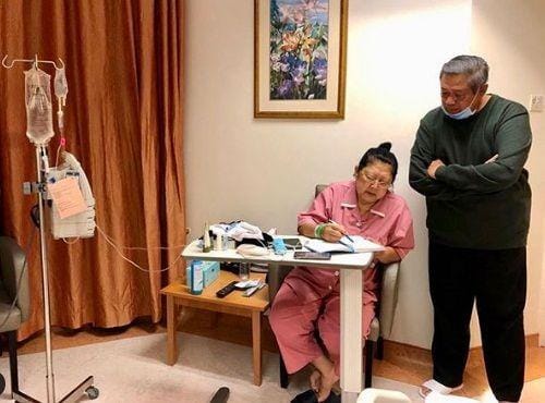 Instagram.com/@aniyudhoyono