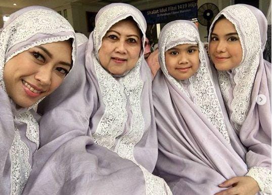 Instagram.com/@aniyudhoyono