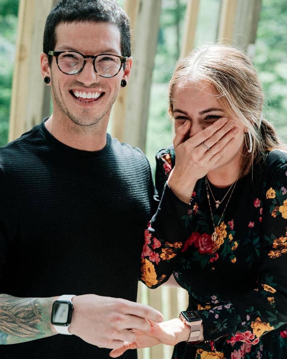 instagram.com/debbyryan