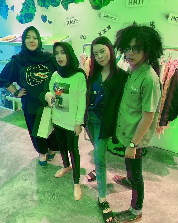 instagram.com/risa_saraswati/