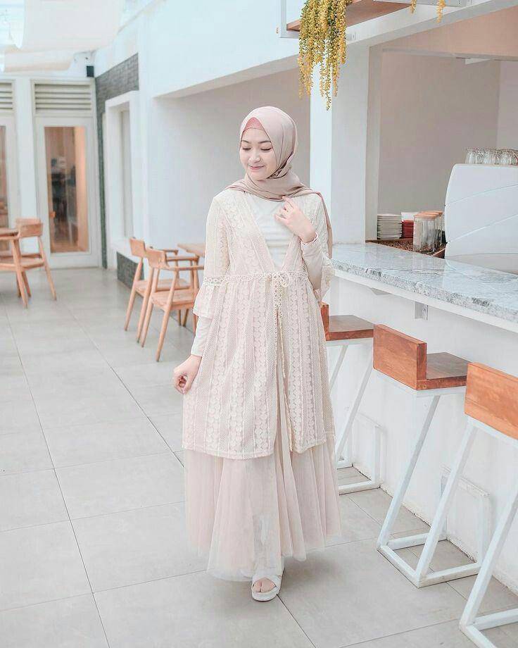 instagram.com/saritiw