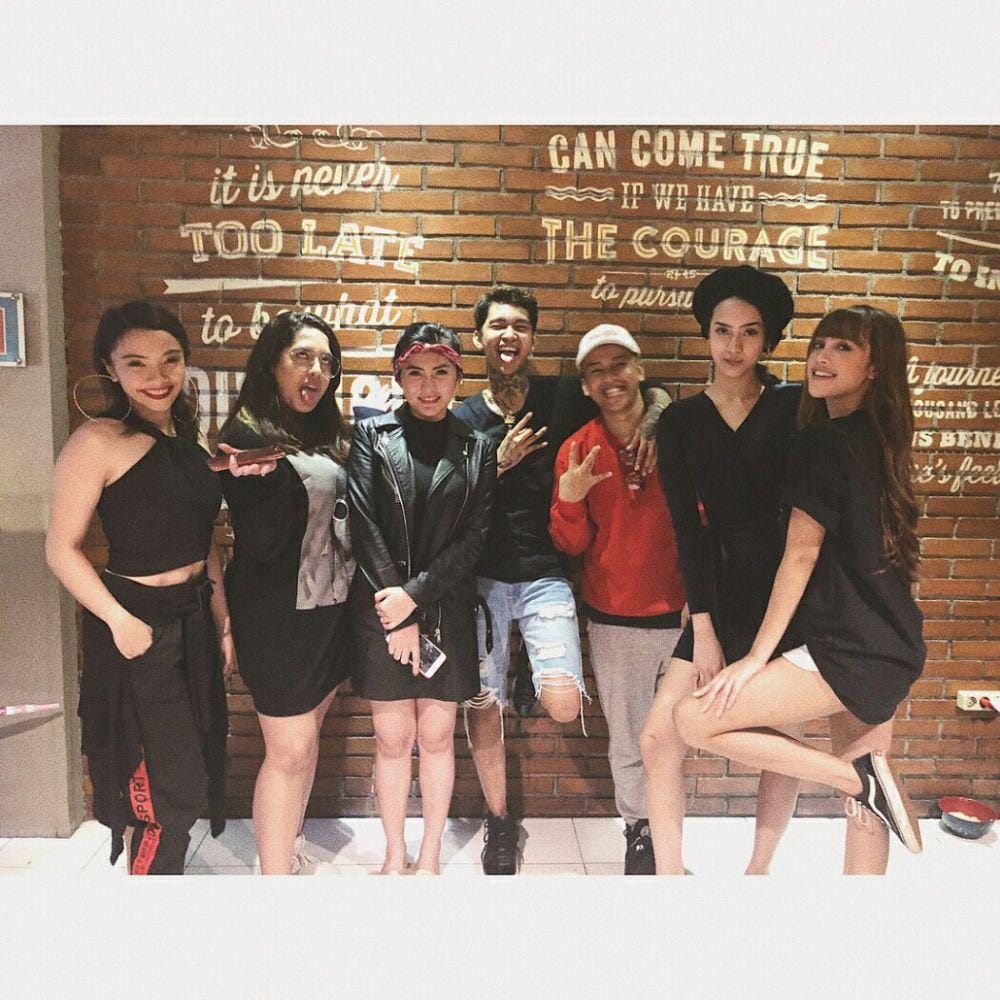 instagram.com/anyageraldine