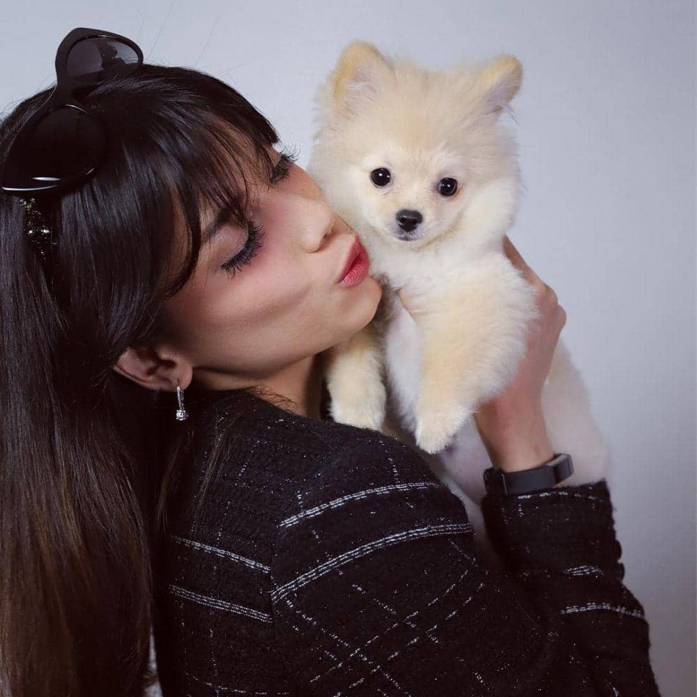 instagram.com/sabrinachairunnisa_/