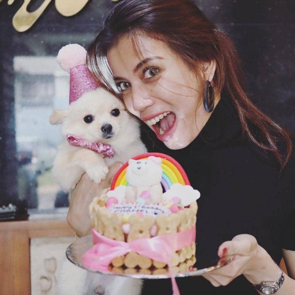 instagram.com/mynameischanel/