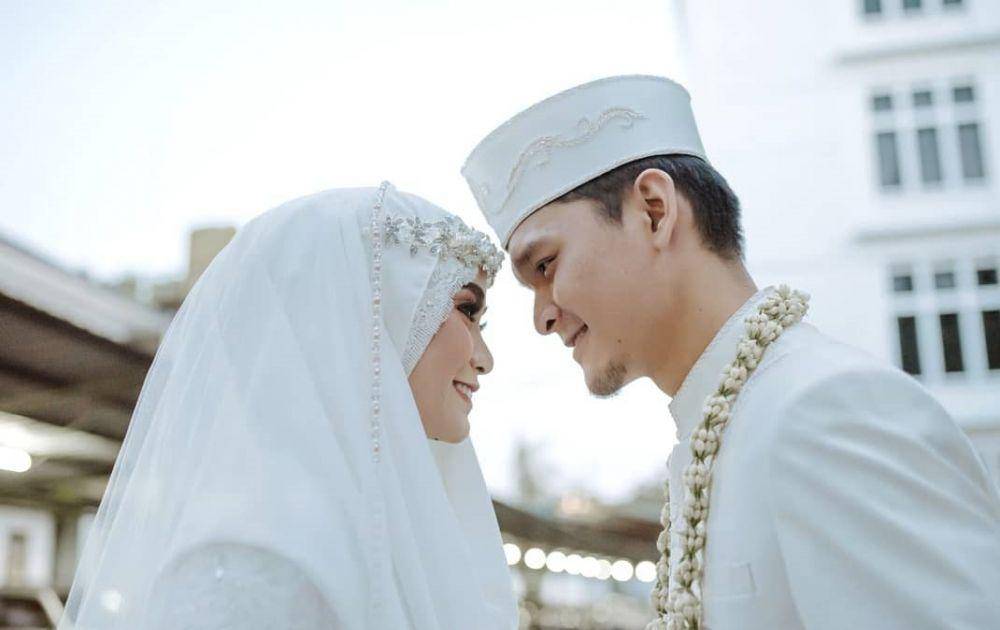 instagram.com/ananditodwis