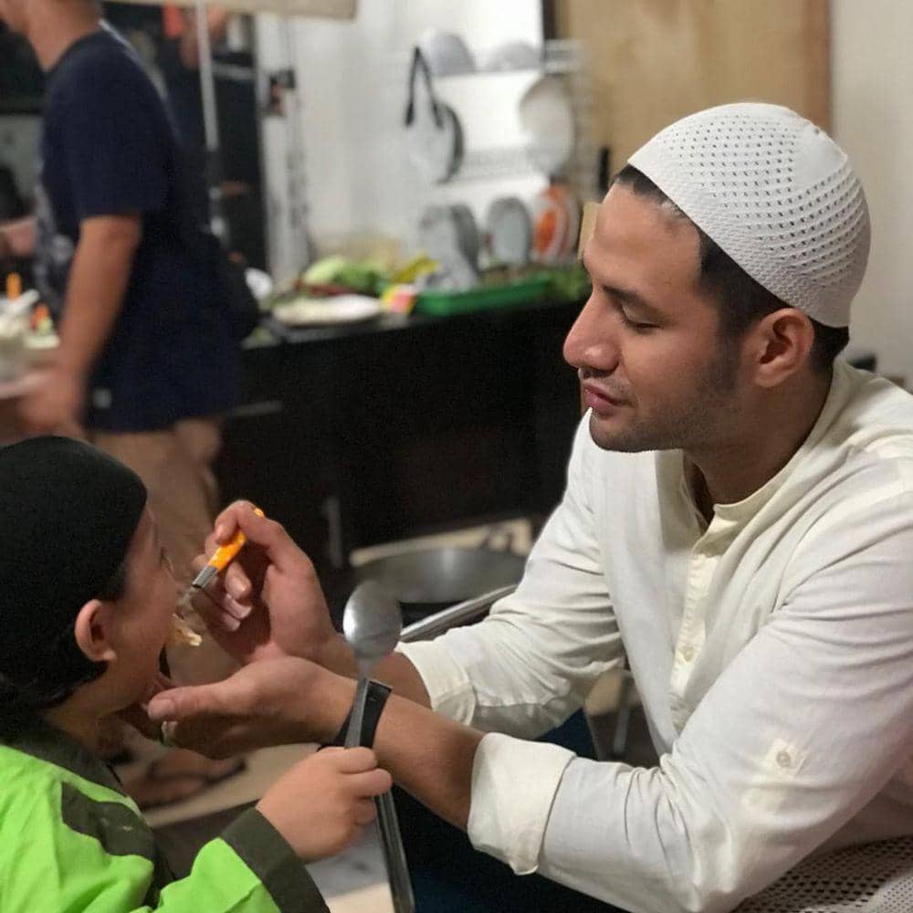 Instagram.com/kingradjanasution