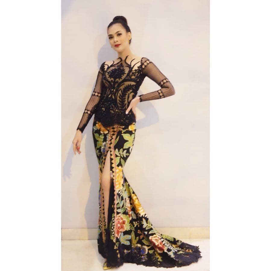 instagram.com/keziawarouw