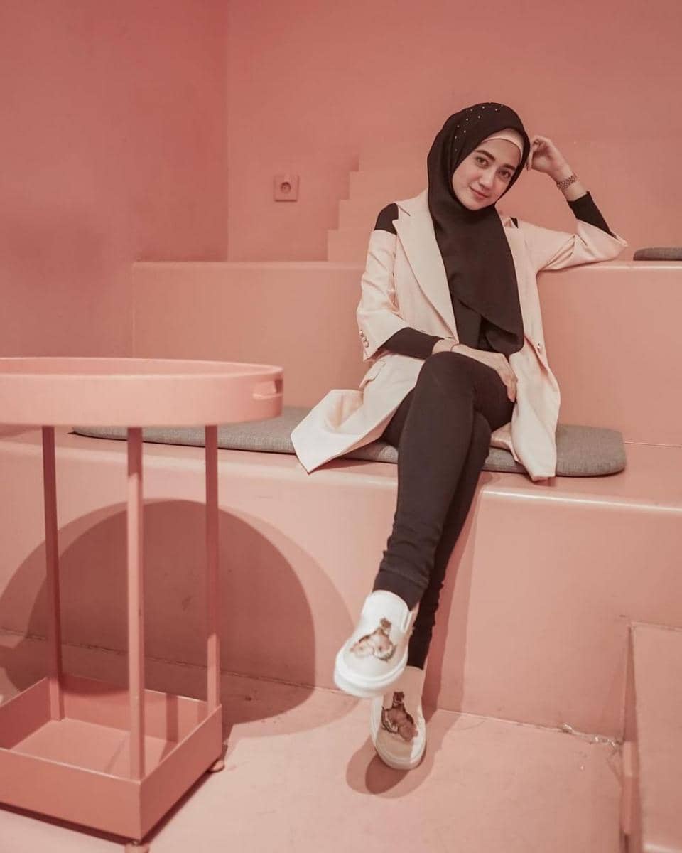 instagram.com/sindyhv