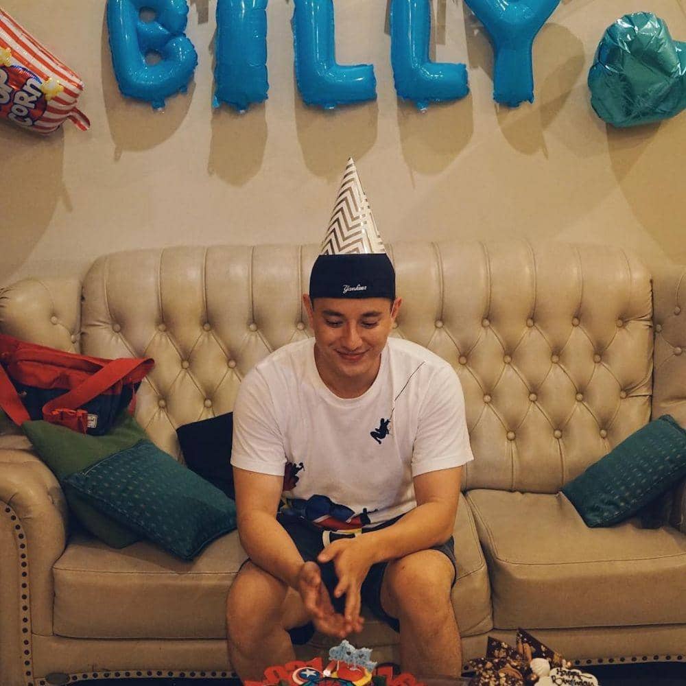 instagram.com/billydavidson_