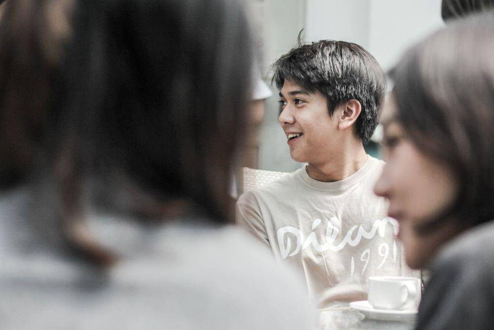 Iqbaal Ramadhan, pemeran Dilan dalam film Dilan di Bandung, Rabu (23/2).