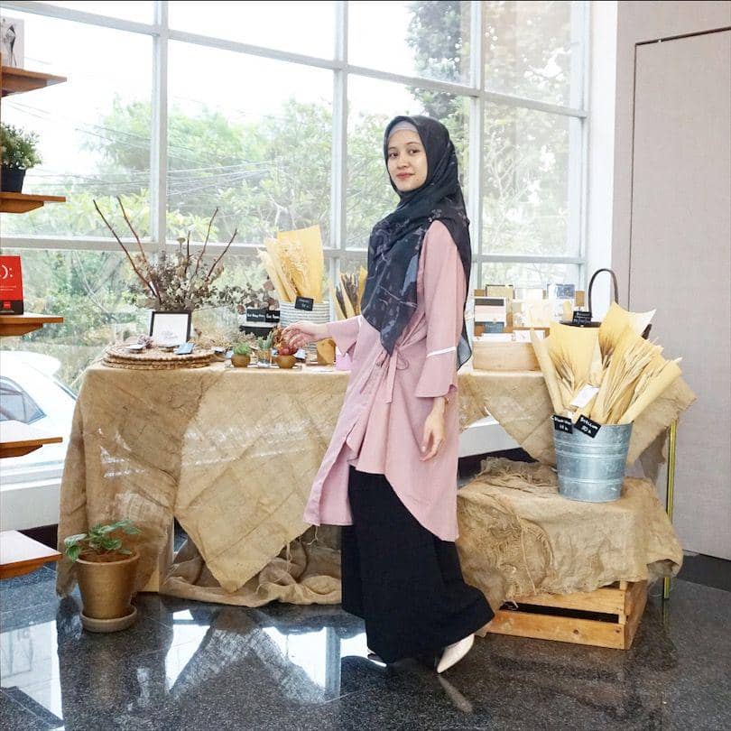 Instagram.com/adindaamiraa