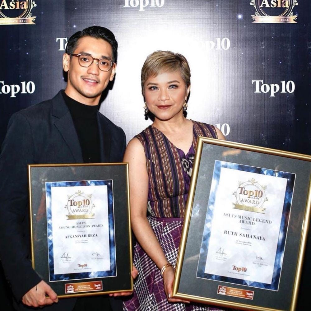 Instagram.com/mamauthe