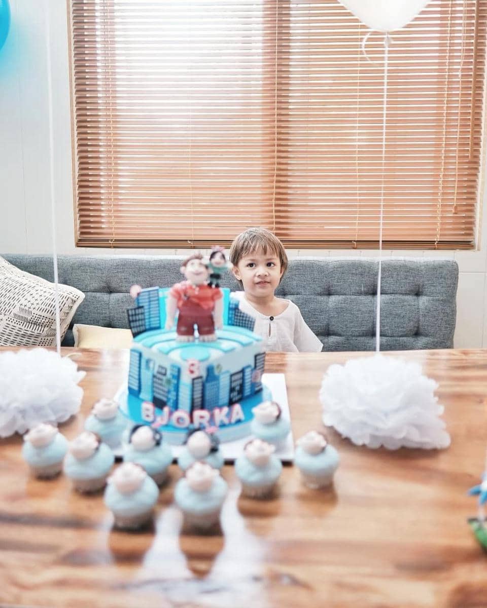 instagram.com/sabaidieter