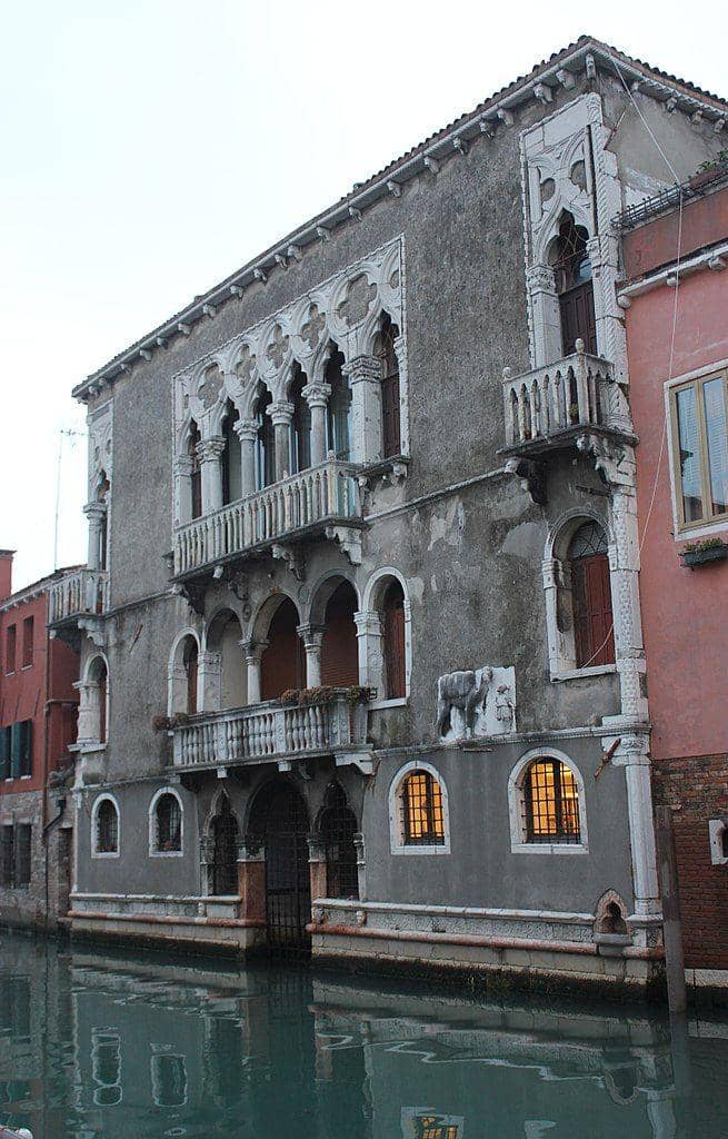 commons.m.wikimedia.org