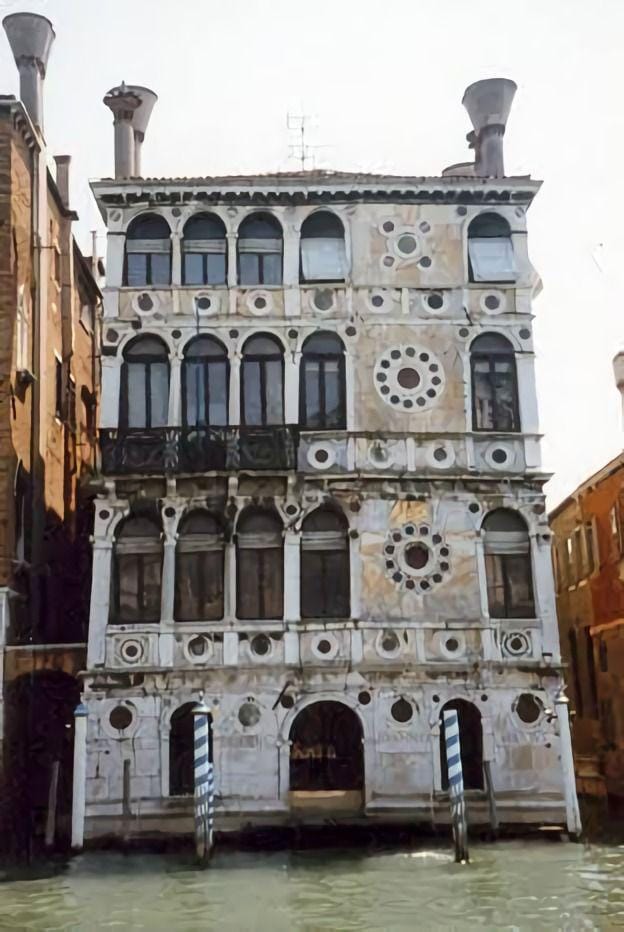 Flickr.com/Stephen Bartlett Travels