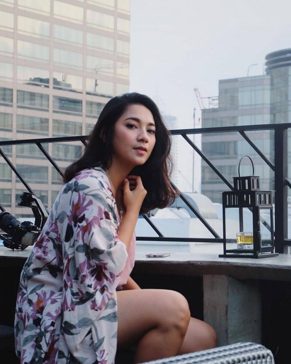 instagram.com/dindakirana.s